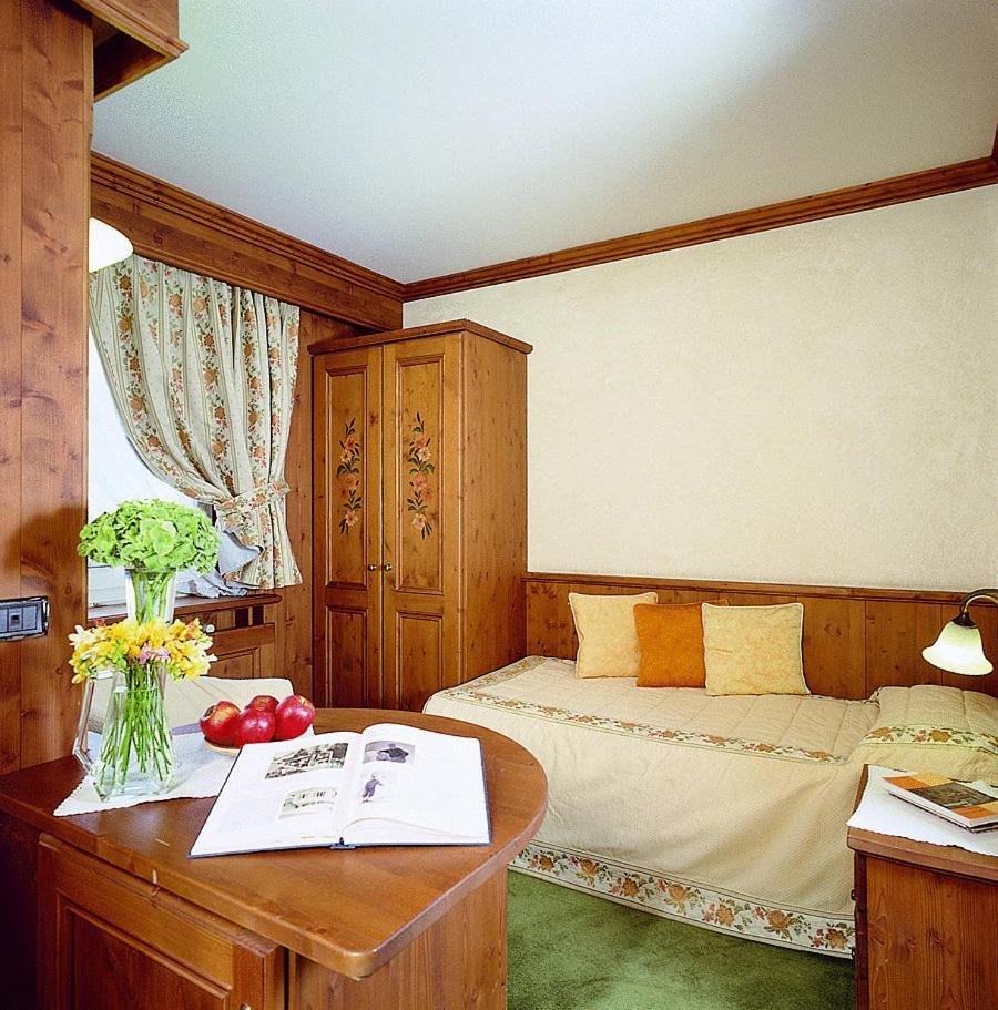 Hotel Baita Dei Pini Bormio Esterno foto